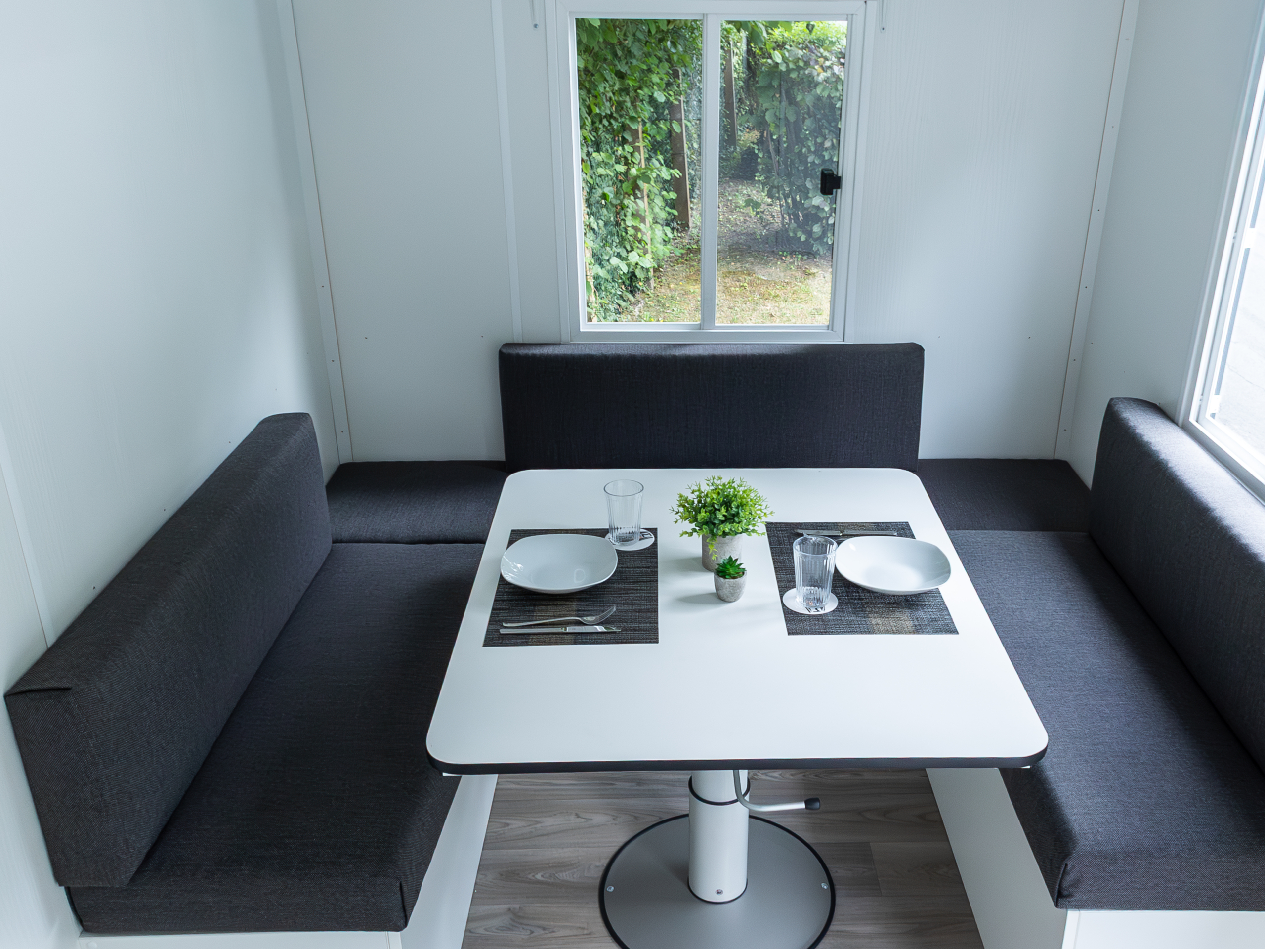 DE-31061 Alfeld,