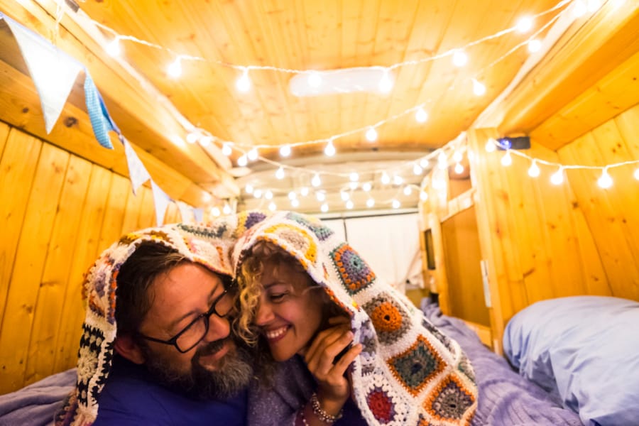 TINY and small HOUSES Gemütlich schlafen im Tiny House: 4 geniale